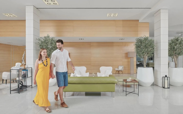 Bluesun Hotel Elaphusa