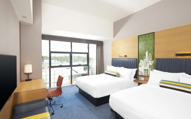 Aloft Dongguan Songshan Lake
