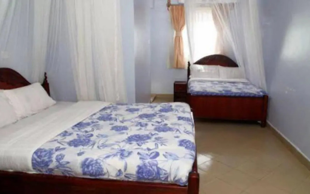 Leopard View Hotel