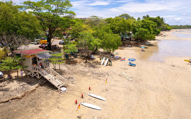 Sunrise 43 - 2 Bedroom Ocean View Condo