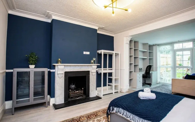 Spacious 5 Bed House Newcastle Gateshead