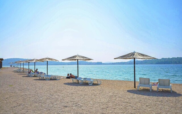 Apartments Beachwalk Heaven