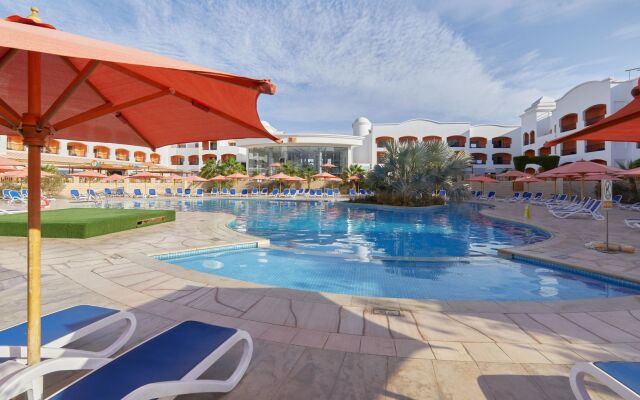 Naama Waves Hotel
