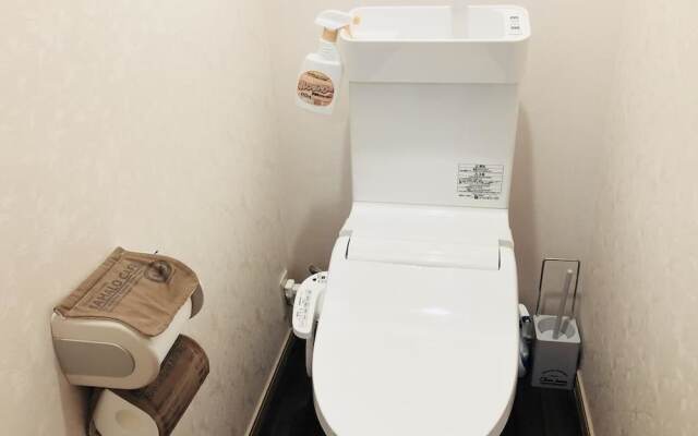 Midtown Sakura Apartment House 102