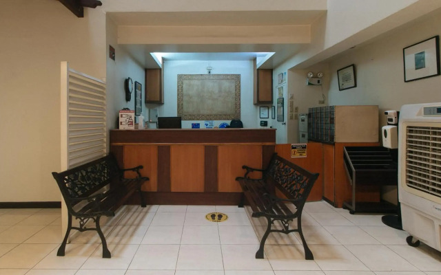 El Rico Suites