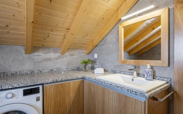 Salsa s Country House I by Madeira Sun Travel