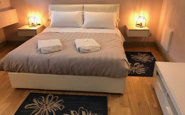 De Gregorio Suites