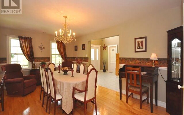 Snowflake Manor Bed and Breakfast