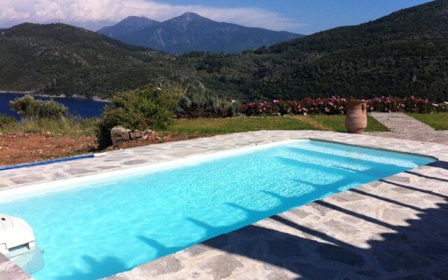Nafsika Villas