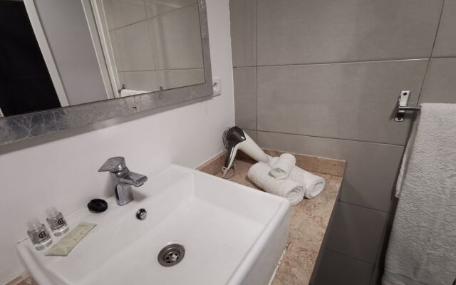 Villa Nova Madeira no Funchal Casa A e B