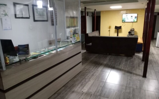 Hotel Cañaveral Plaza