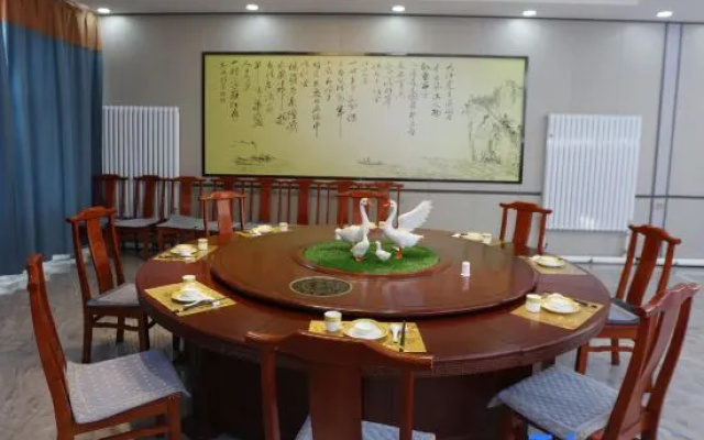 Longsheng Hotel – Restaurant – Nenjiang Zhen