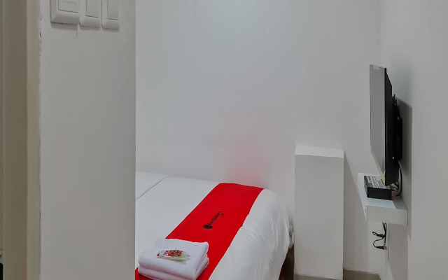 RedDoorz Plus @ Batutulis Bogor