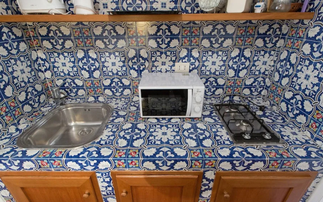 Rental in Rome Scala Studio