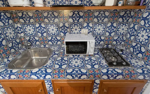 Rental in Rome Scala Studio