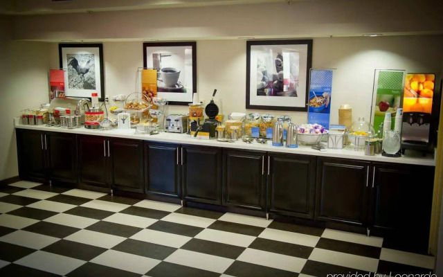 Hampton Inn Oakland-Hayward