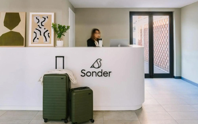 Testaccio Hotel Monte dei Cocci, Sonder