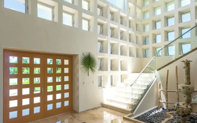 Villa Punta Sam Cancun Beachfront Luxury