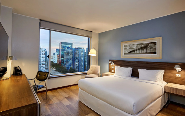 Radisson Blu Plaza El Bosque Santiago