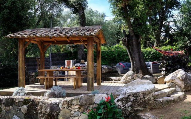 U Caseddu in Sotta With 2 Bedrooms and 1 Bathrooms