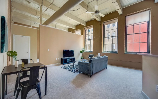 FRONTDESK Sycamore Place Apts Downtown Cincinnati