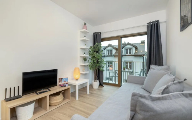 Krakow Podgorze by Renters