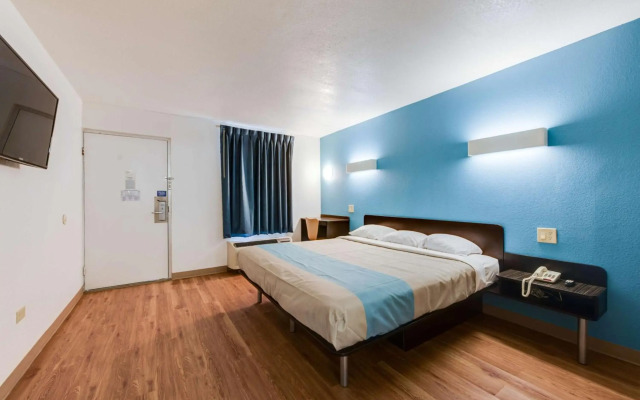 Motel 6 Kingston TN