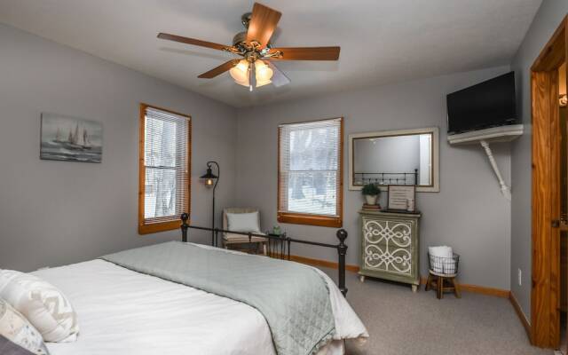 The Quarterdeck 4 Bedroom House