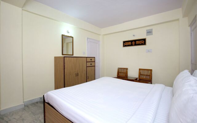 OYO 9839 Home Cozy 3BHK Sanjauli