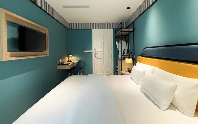 A25 Hotel - 130 Ba Trieu