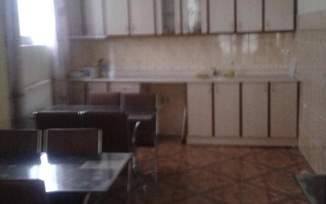Gumus Hotel