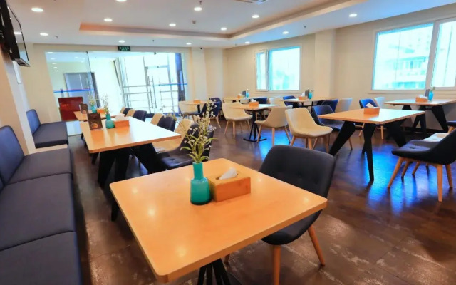 Hanting Hotel Chongqing Nanping Walking Street Center