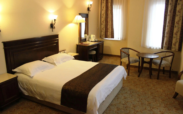 Montania Town hotel