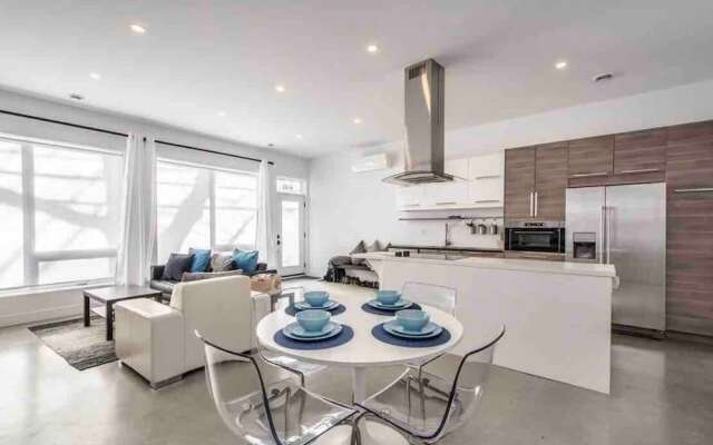 Luxury 2 Bedroom Apartment Downtown Halifax - Free Parking