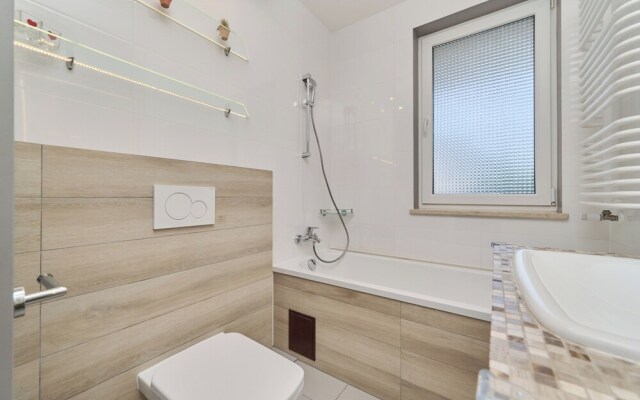 Elegant Wroclaw Apartment by Renters