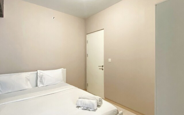 Warm Living And Homey 2Br At Springlake Summarecon Bekasi Apartment