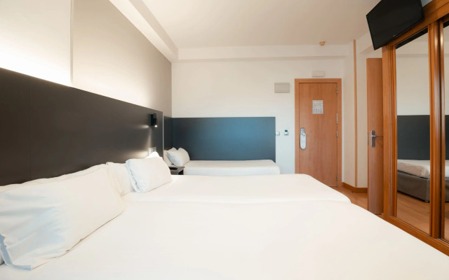 Hotel Sancho Ramírez