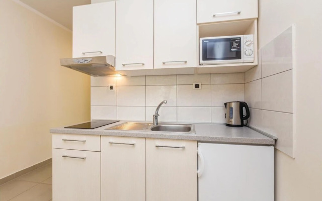 Amazing Home in Pinezici With Wifi and 2 Bedrooms