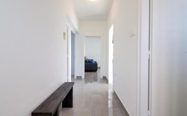 Apartments Ester Victoria