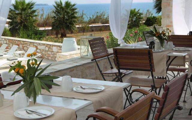 Boudari Bungalows & Studios