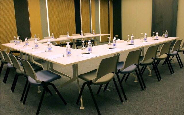 Saifi Suites Hotel