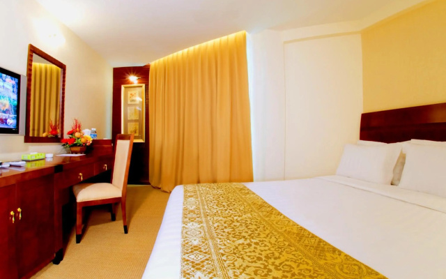 Celyn Hotel