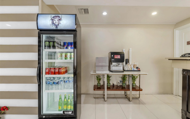 Best Western Plus La Mid Town Hotel