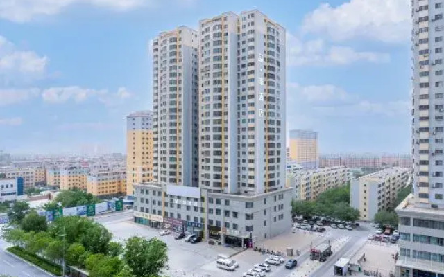James Joyce Coffetel Hotel (Hami Yingbin Avenue)