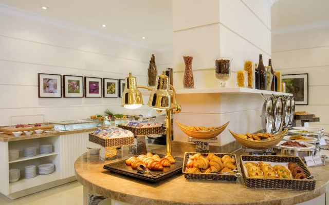 Hilton Garden Inn Hanoi