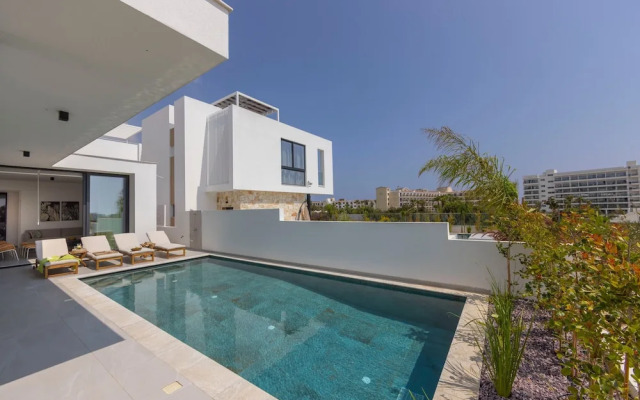 Protaras Aqua Pearl Villa 9