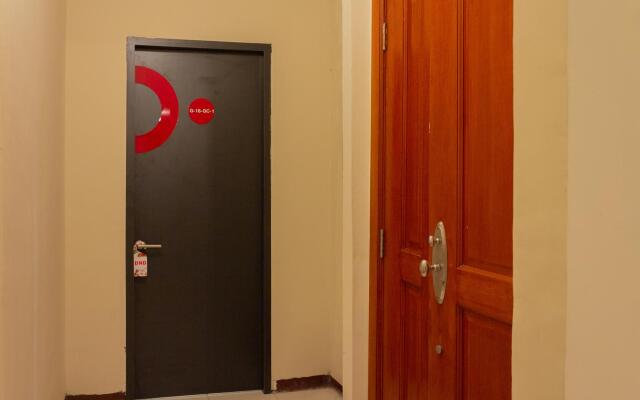 Collection O 6 Grand Palace Kemayoran Near Rs Mitra Keluarga Kemayoran