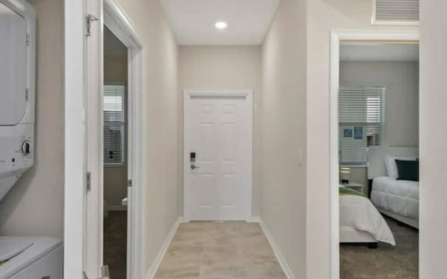 3120 Unit 406 Stunning 2B Apartment