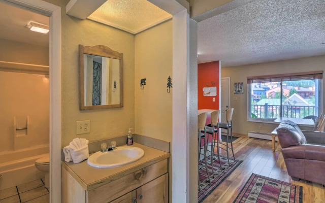 Main St Condo in Tannhauser With Balcony!