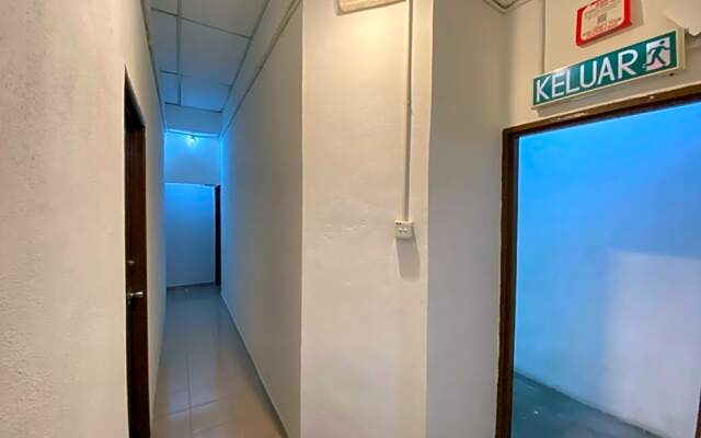 Spot on 90293 Sk Budget Hotel